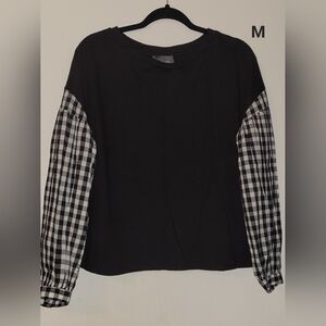 Size Medium, Hudson Gray Brand